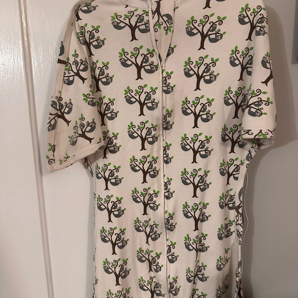 Sleeping Baby Sloth Print Zipadee Zip